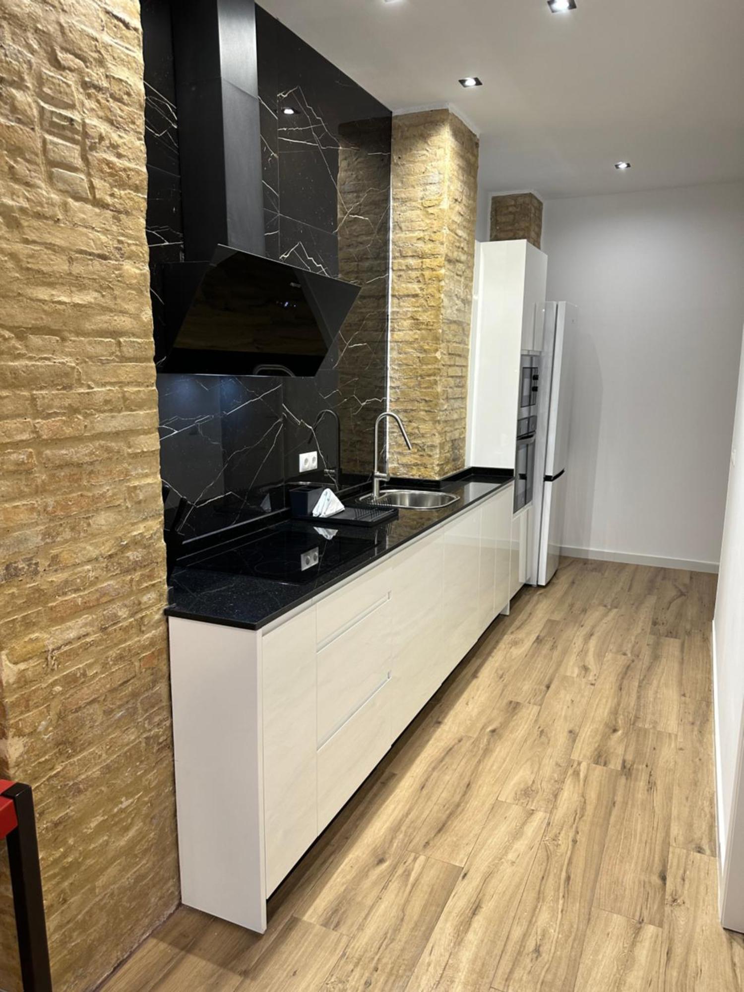 Valdeolivas Suites Valencia Bagian luar foto